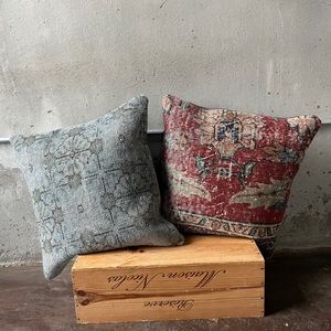 Two Kilim pillows with down inserts 20x20